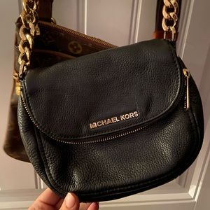 Black Michael Kors’s crossbody